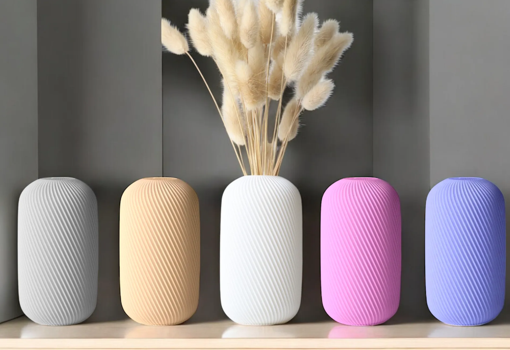Simple Decoratiive Vase — 3D printed by Moon Studio 3D